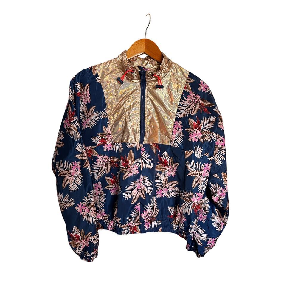 🇺🇸 🌻 4/$25 New Look Sport Floral Gold Metallic & Floral 1/2 Zip Jacket, large